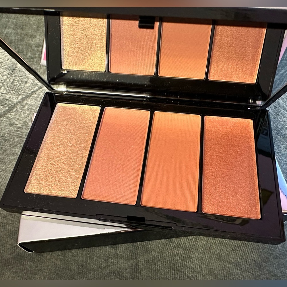 NARS Cool Crush Hot Fix Cheek Palette